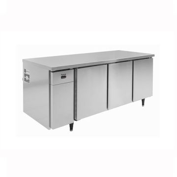 FUJIMAK 3 DOOR COUNTER CHILLER (482L) FVRT1875